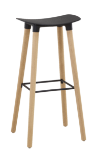 Tabourets, tables, portemanteaux